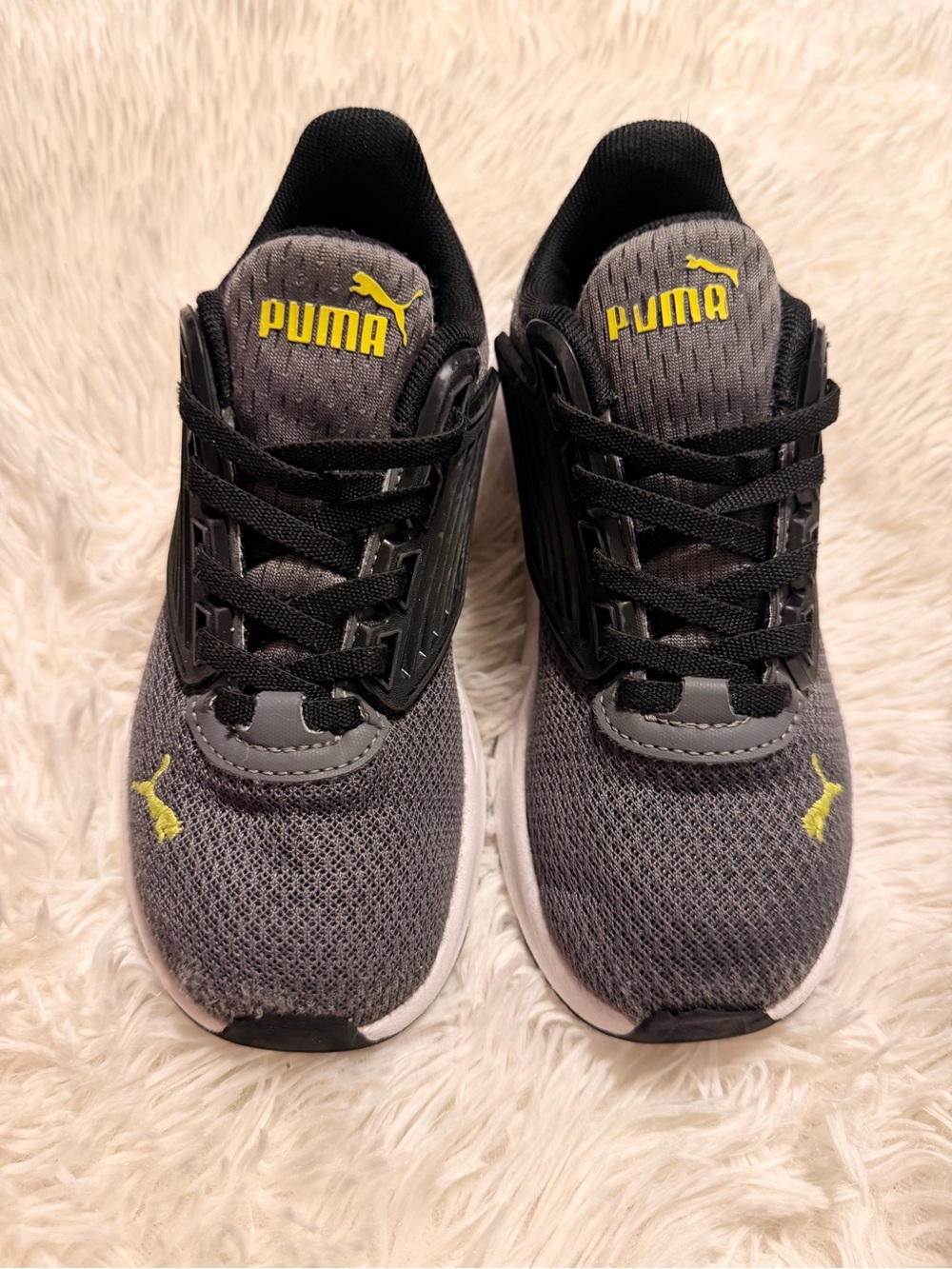 PUMA Kids' Gray and Black Athletic Sneakers with Yellow Accent size 13
